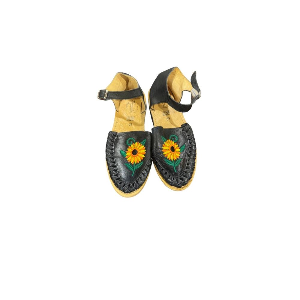 Agave Sky Black Leather Sunflower Embroidered Huarache Sandals Size 23